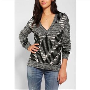 Anthropologie | Silence + Noise Deep V Black & White Knit Sweater | L